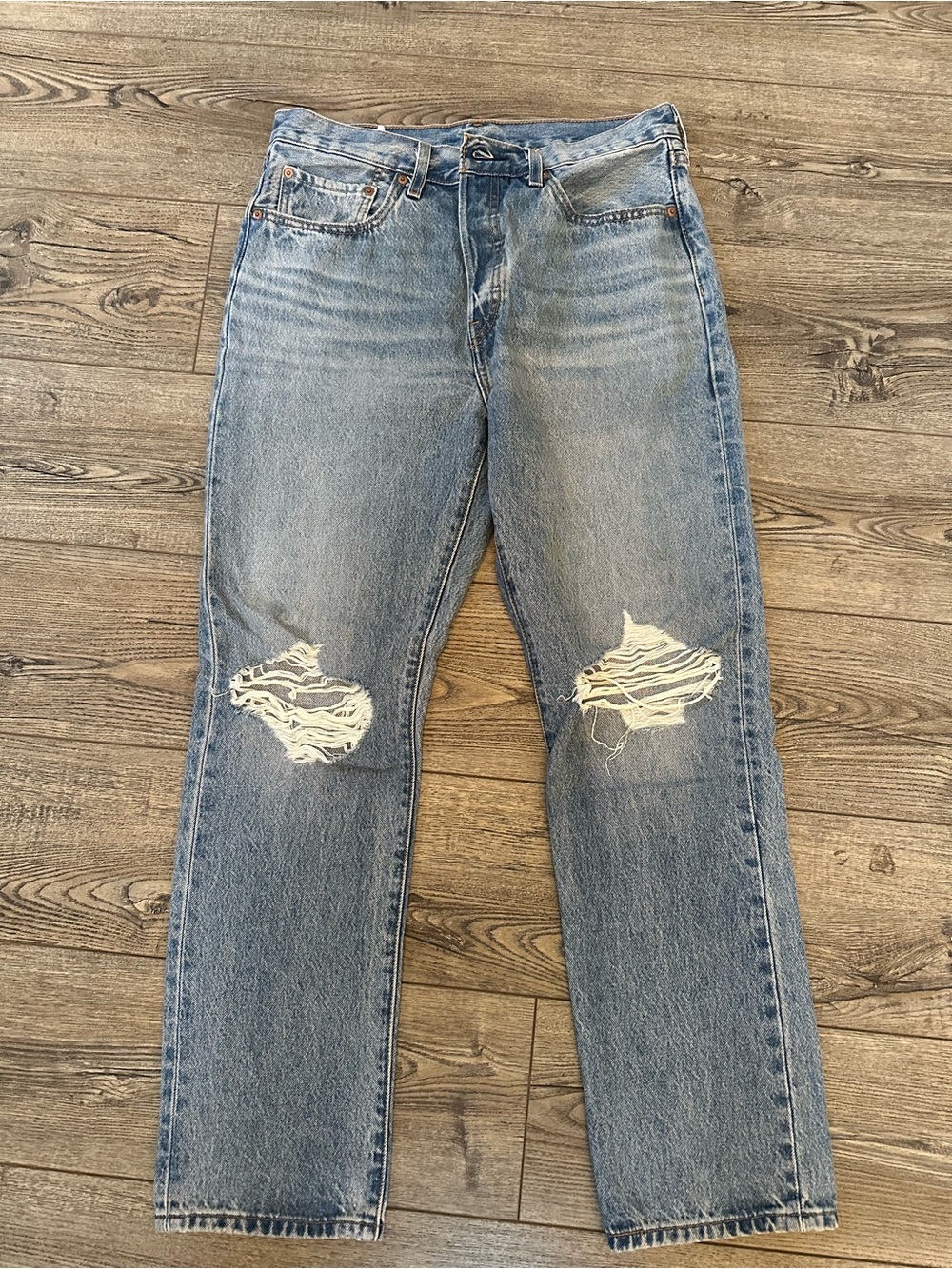 Levi's Straight Leg Distressed Light Blue Women's Jeans